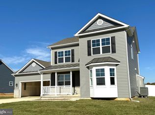 108 Santiago Cir, Martinsburg, WV 25403
