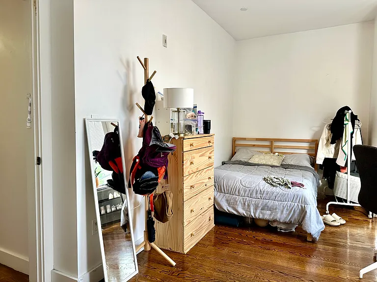 19-4 Marney St — Photo 14