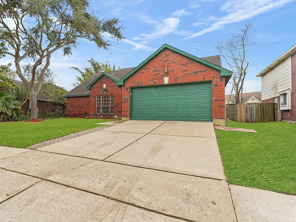 3216 Alexander Parc Dr