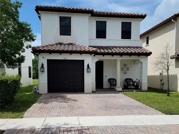 9135 SW 36th Mnr, Hollywood, FL 33025