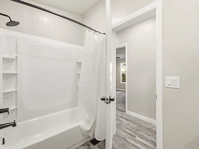 2101 W Park Valley Rd — Photo 13
