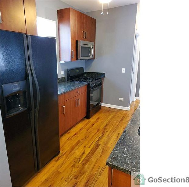 1st image of 9120 S Dauphin Ave #2D