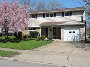 1426 W 44th St, Erie, PA 16509