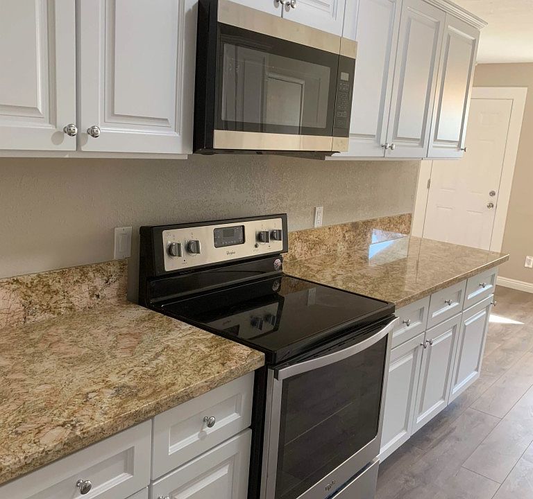 2nd image of 11 Verde Pl