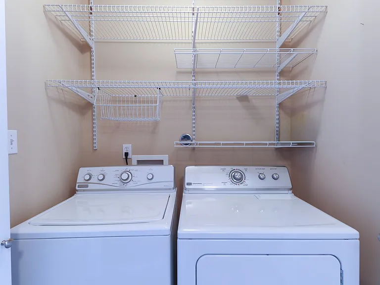613 Bear Valley Ct — Photo 14