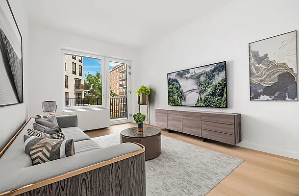 Rented by REAL New York | media 14