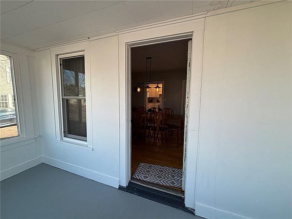 5th image of 1820 Main Street