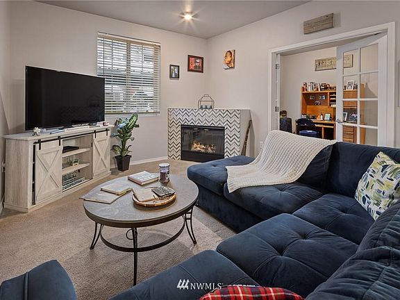 2nd image of 10008 186th St E Unit 101