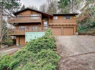 8420 SE Cason Ln, Gladstone, OR