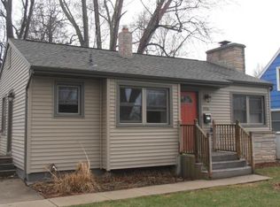 1326 Howard St, Niles, MI 49120