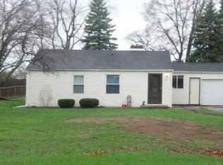 939 N Wagner Rd, Essexville, MI 48732