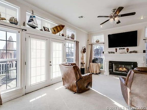5th image of 116 New Haven St
