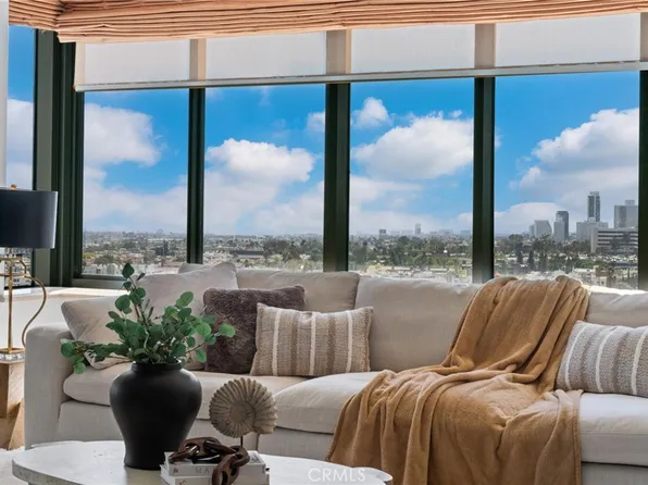 10724 Wilshire Blvd APT 1202, Los Angeles, CA 90024