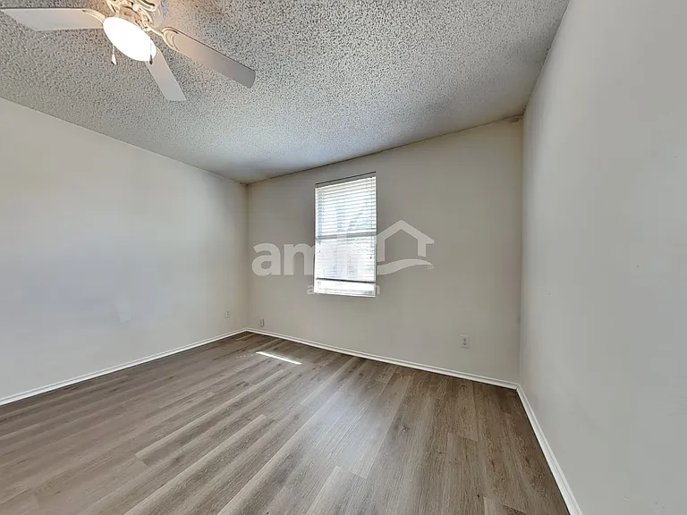 3014 Deer Ridge Dr — Photo 17