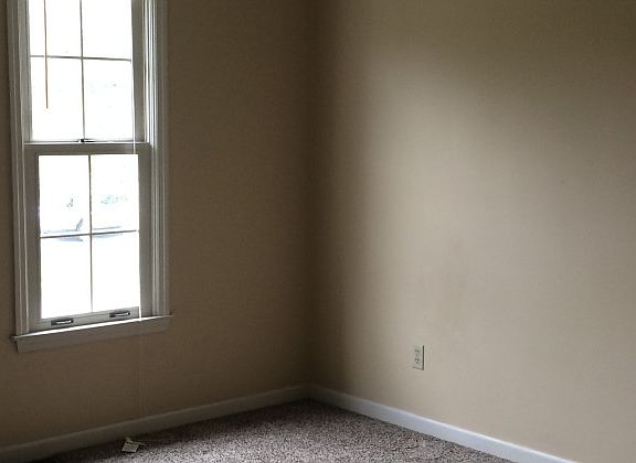 5th image of 720 Tara Ct #B
