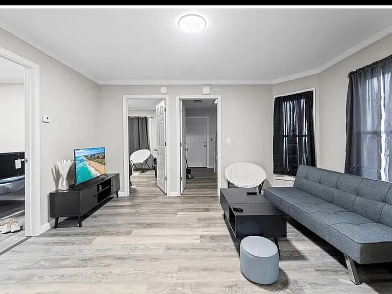 62 Endicott Ave #2 — Photo 2