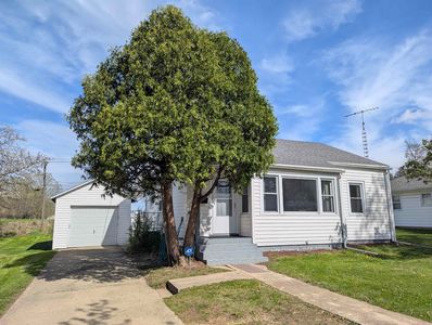 1485 S Burchard Ave, Freeport, IL, 61032