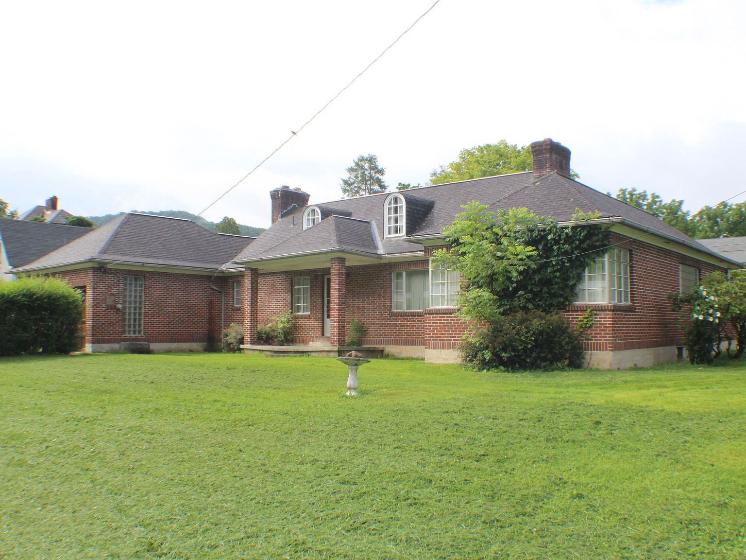 801 9th St, Marlinton, WV 24954 Zillow