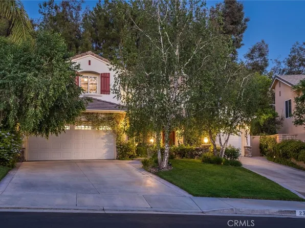 23318 Clifton Pl, Santa Clarita, CA 91354