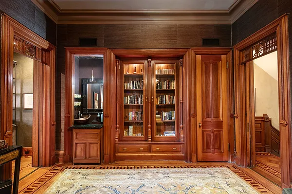 Sold by Compass | media 16