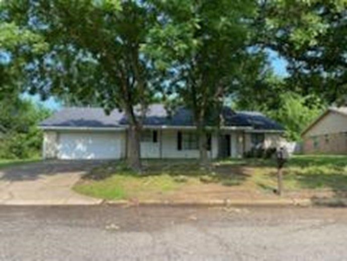 1st image of 109 Turtle Creek Dr