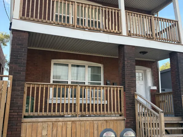 748 Barton St E, Hamilton, ON