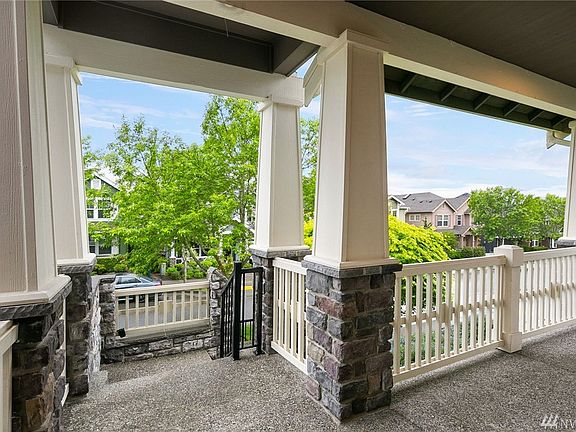 5th image of 1546 24th Ave NE