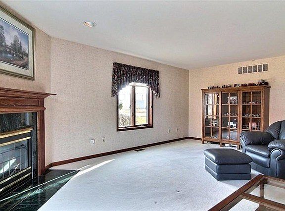 4th image of 11415 W 95th Pl