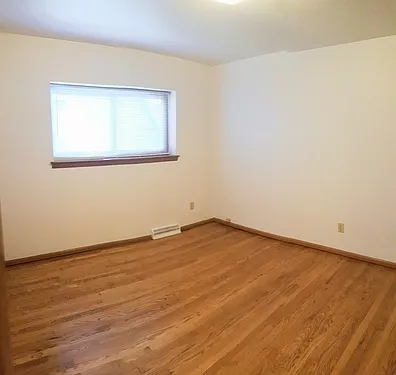 617 E Homer St #1 — Photo 10