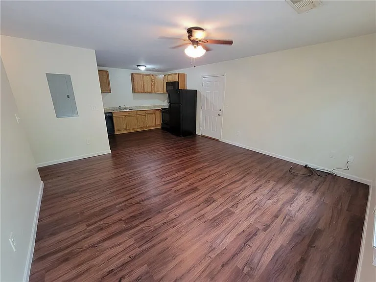 9169 Bent Pine Ct NE — Photo 4