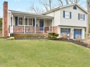 59 Lafayette Dr, East Greenwich, RI 02818