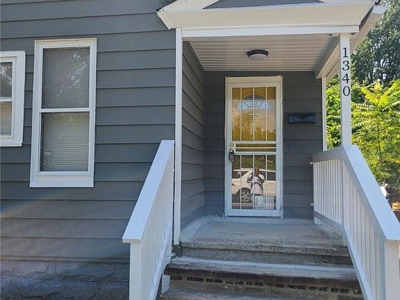 4th image of 1340 E 117th St
