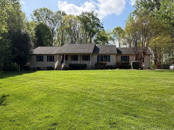 711 Candlewick Dr, Salisbury, NC 28147