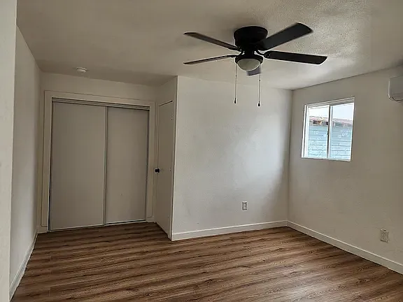 10731 Grape St — Photo 12