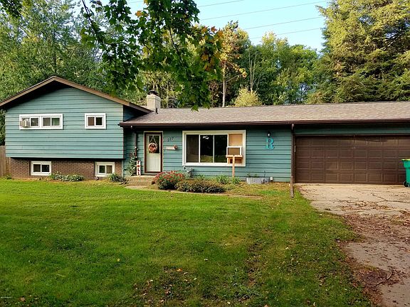 2nd image of 127 Summit Dr