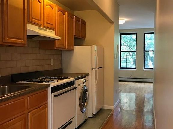 3rd image of 522 W 149th St APT 1
