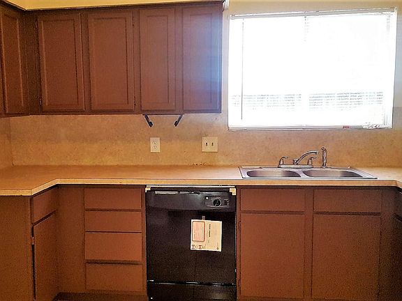 3rd image of 10507 Permian Dr