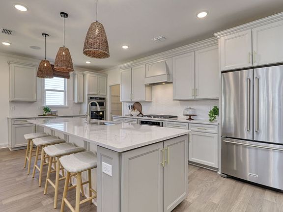 Kitchen with Large Island