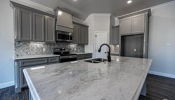 3rd image of 8615 Pamplona Pl