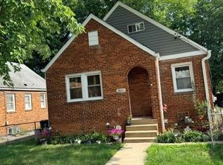 3820 Allison St, Brentwood, MD 20722