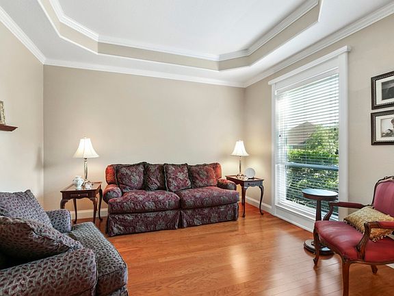 3rd image of 9614 Chasefield Dr