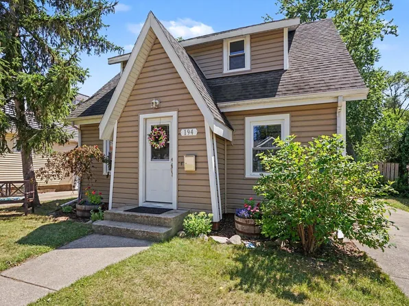 194 W 20th St, Holland, MI 49423