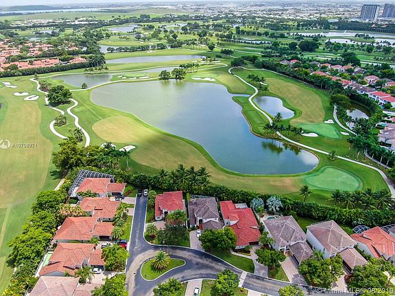 5th image of 4404 NW 93 Doral Ct
