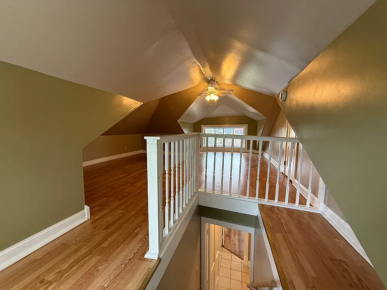 123 Waverly Ct #2 — Photo 12