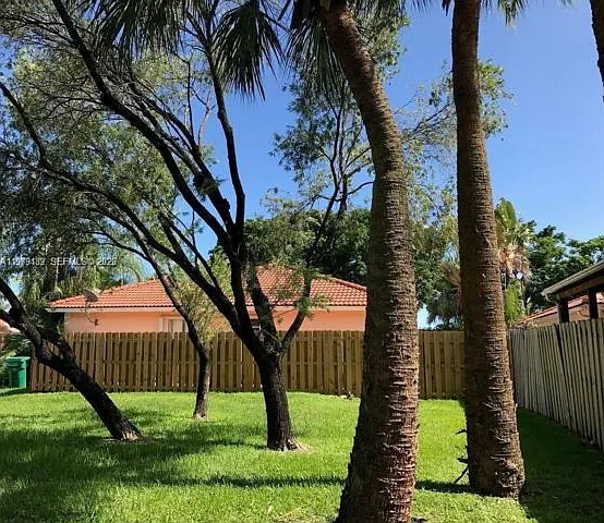 5758 NW 97th Pl — Photo 17