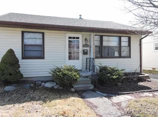 20794 La Salle Blvd, Warren, MI 48089