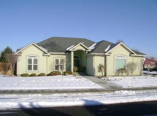1708 Pinot Ct, Richland, WA 99352