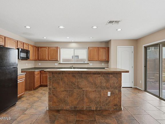 2nd image of 6467 W ORCHID Lane