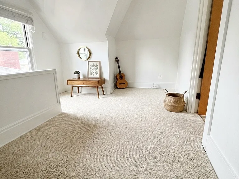 200 Princeton Ave #2 — Photo 13