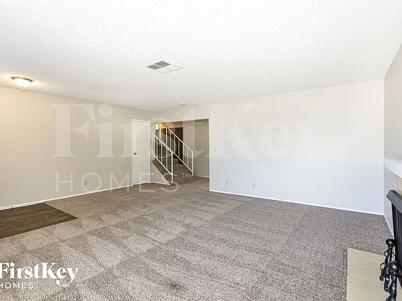 4th image of 6779 Carrera Dr